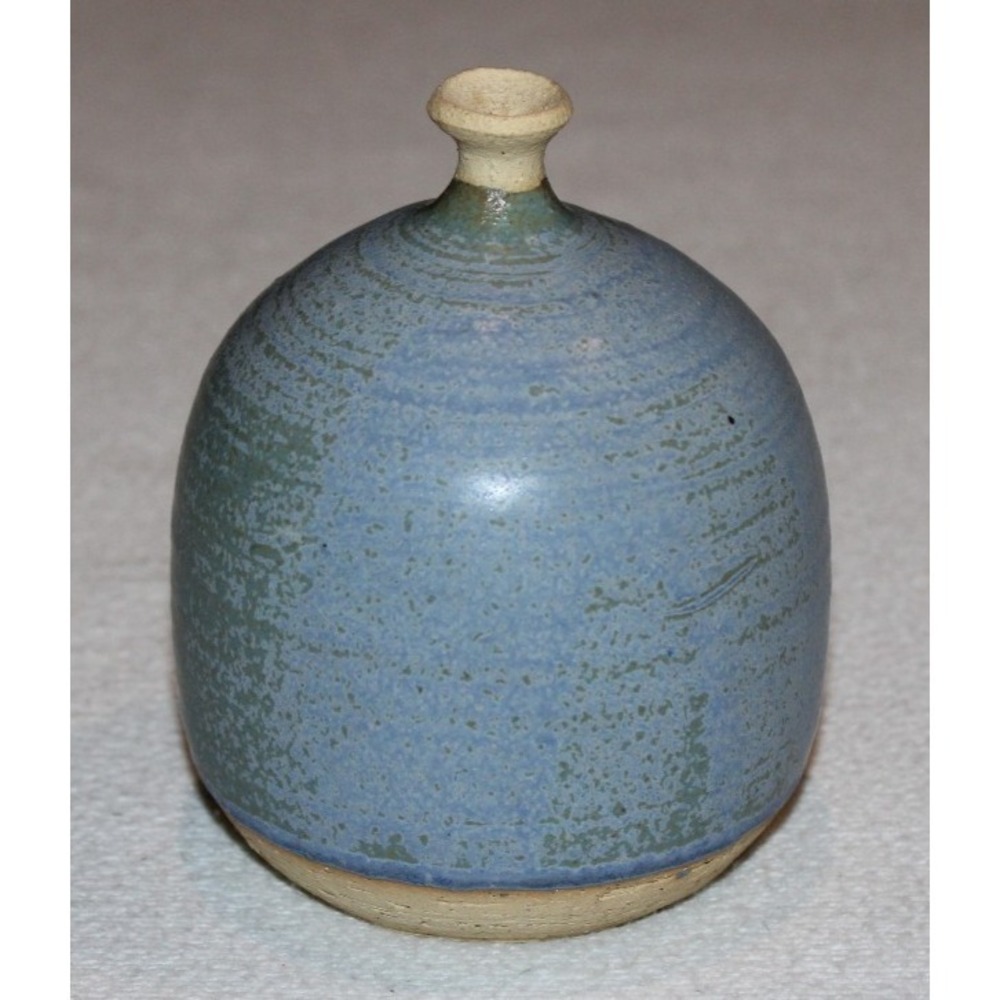 studio art pottery 4" bud vase blue signed Coursey